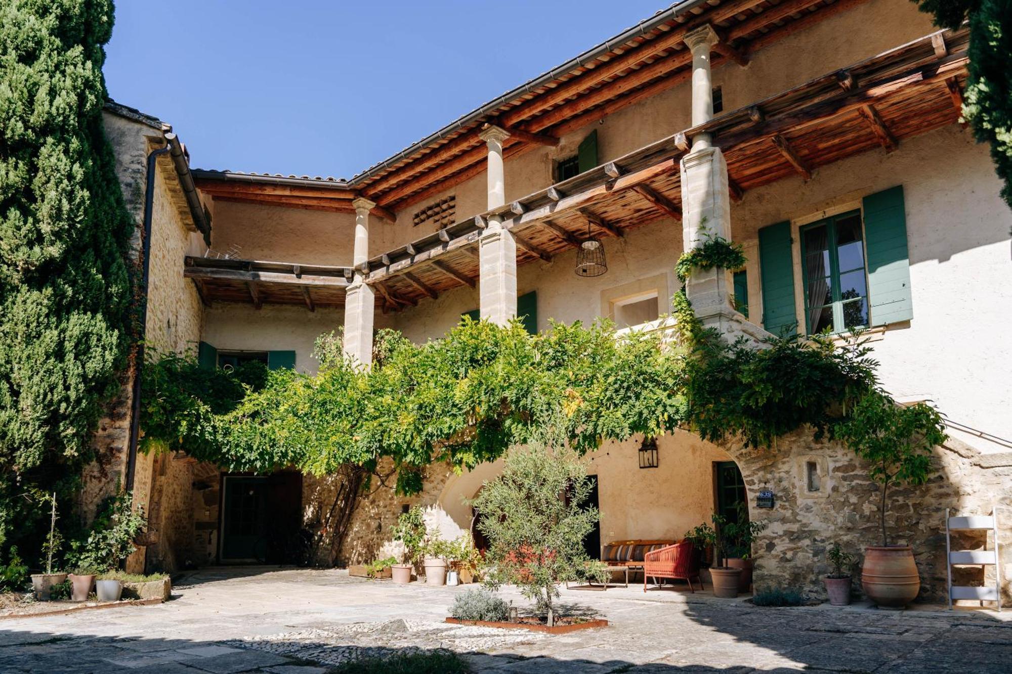 Maison 1643 Laudun Εξωτερικό φωτογραφία